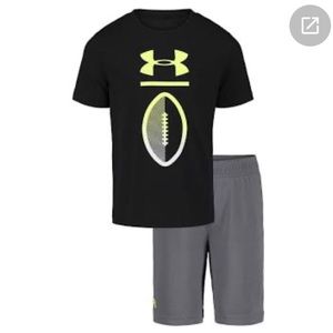 UNDER ARMOUR BOYS SIZE 4 MATCHING TWO PIECE SET